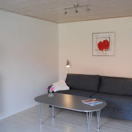 4 Person In Allinge-Sandvig